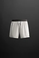 SHORT DE RUNNING STRUCTURÉ