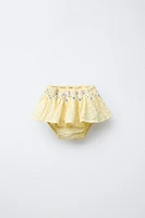 EMBROIDERED RUFFLE BOTTOMS