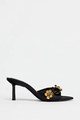 SATIN EFFECT FLORAL HEELED SANDALS