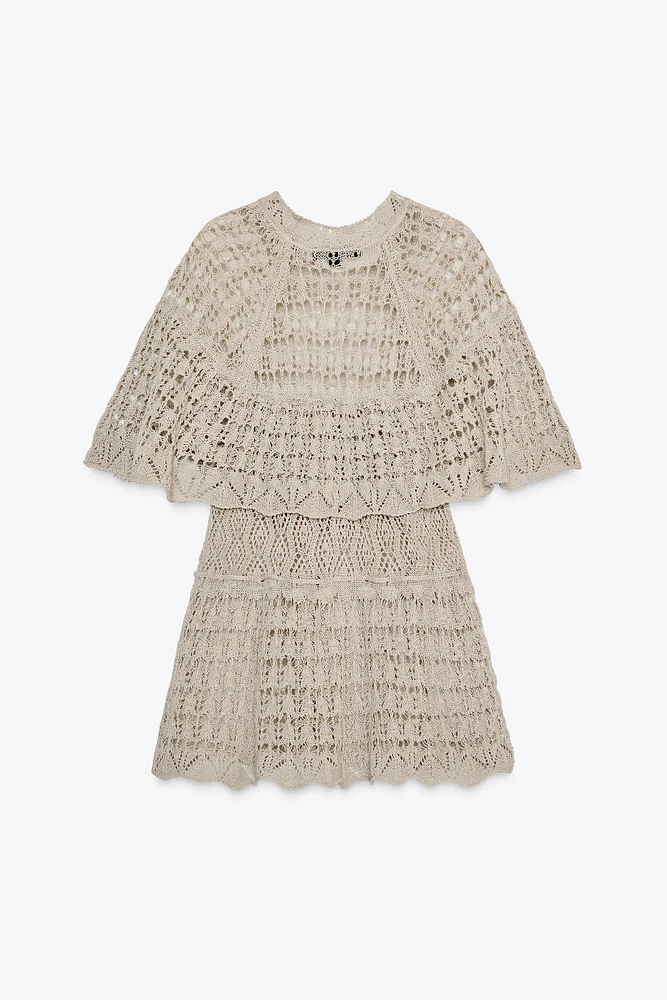 POINTELLE RUFFLE KNIT TOP