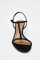 SANDALES À TALONS ET BRIDES