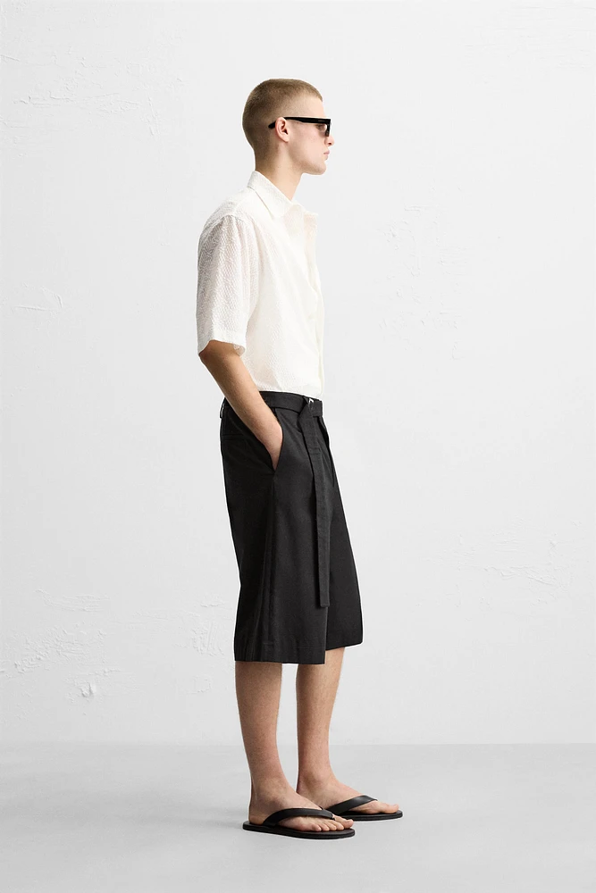 GEOMETRIC EMBROIDERED SHIRT