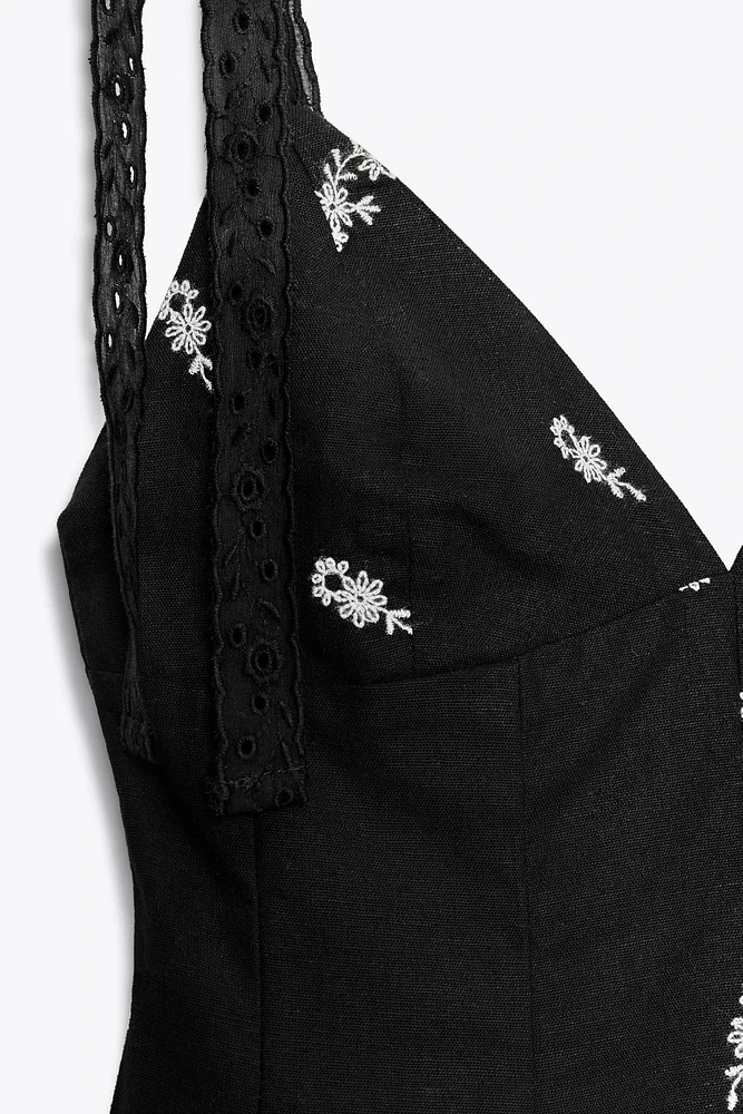 EMBROIDERED FLORAL SHORT DRESS