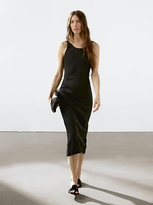 Midi dress with low-cut back