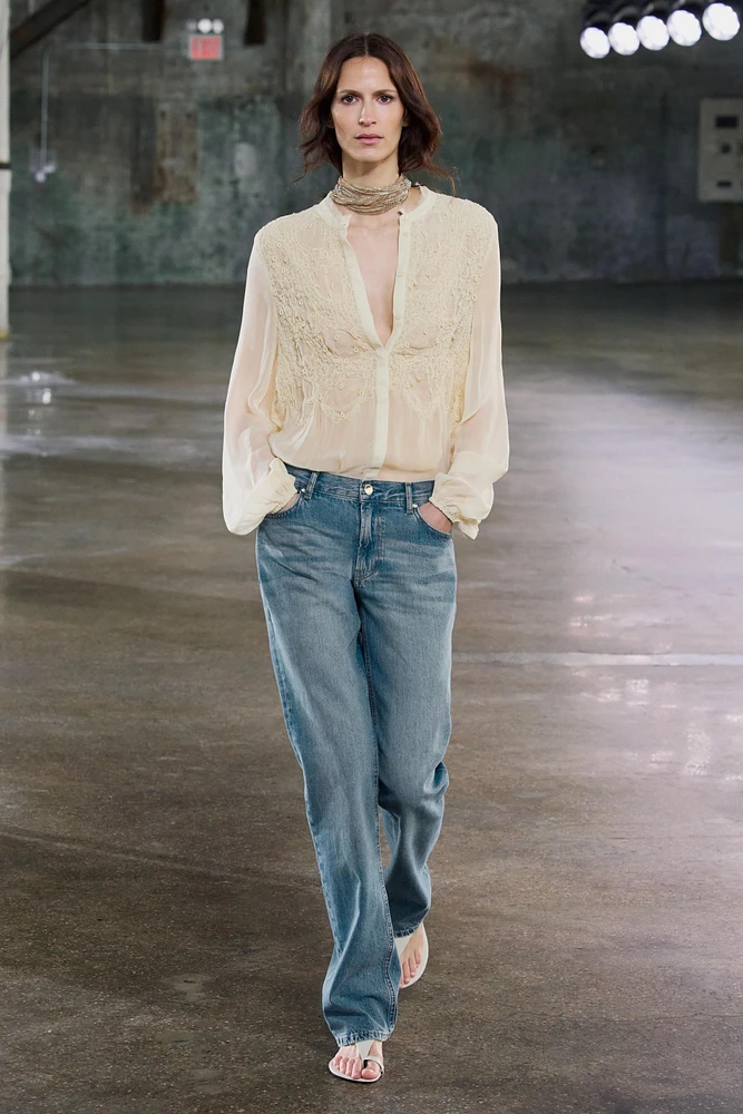 ZW COLLECTION LOW RISE STRAIGHT BOOTCUT JEANS