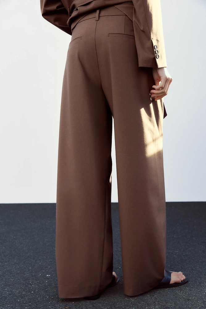 ADJUSTABLE WAIST PANTS