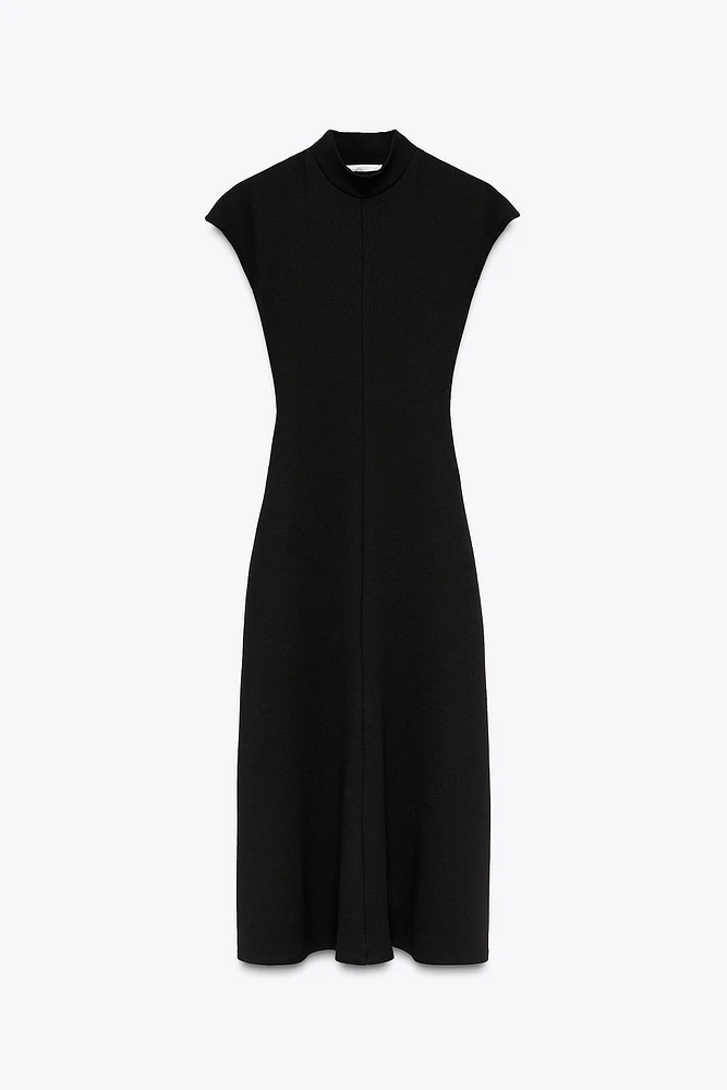 SOFT MIDI DRESS
