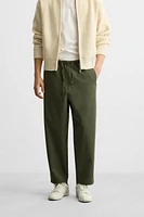 PANTALON COUPE CAROTTE