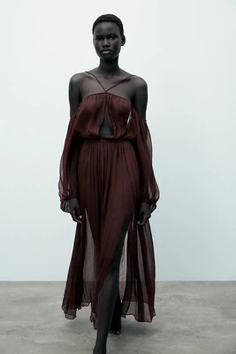 FLOWY LONG DRESS