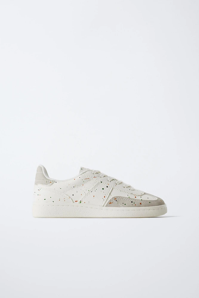 PAINT EFFECT SNEAKERS