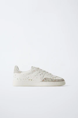 PAINT EFFECT SNEAKERS