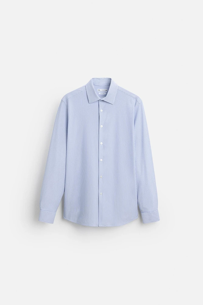 CHEMISE ÉLASTIQUE TEXTURÉE