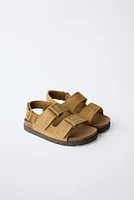 SANDALES EN CUIR