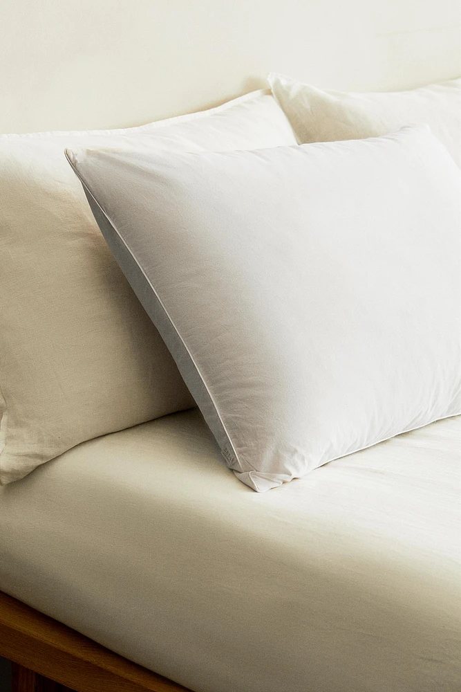 FEATHER PILLOW