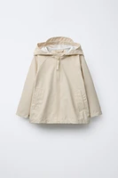 LIGHTWEIGHT WATER REPELLENT RAINCOAT