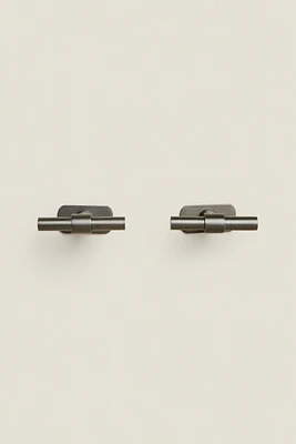 SET OF LONG METALLIC KNOBS (SET OF 2)