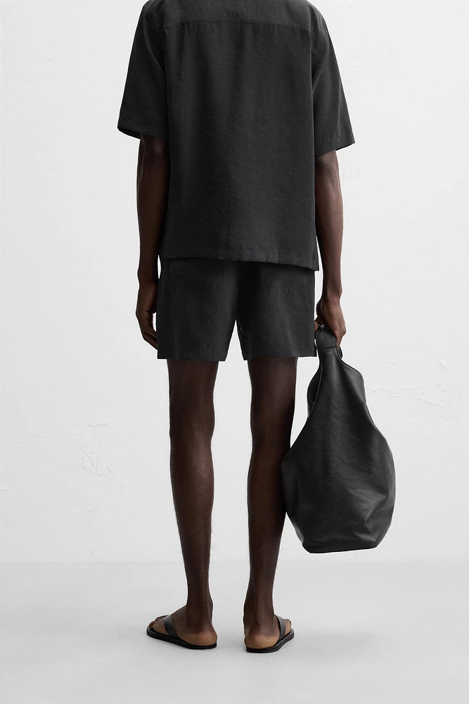 BERMUDA REGULAR FIT COURTE