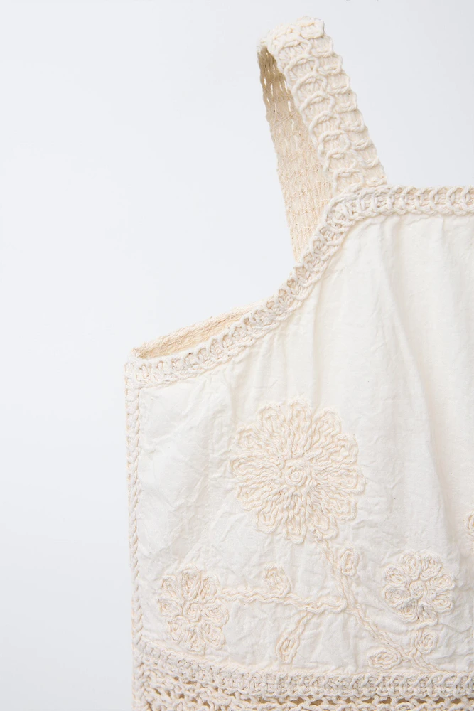 CROCHET KNIT FLORAL TOP