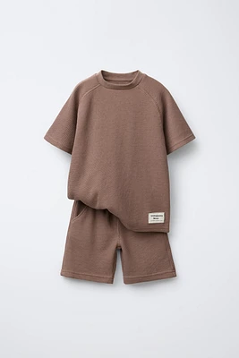 WAFFLE T-SHIRT AND BERMUDA SET