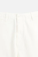 PANTALON CHINO À CHEVRONS