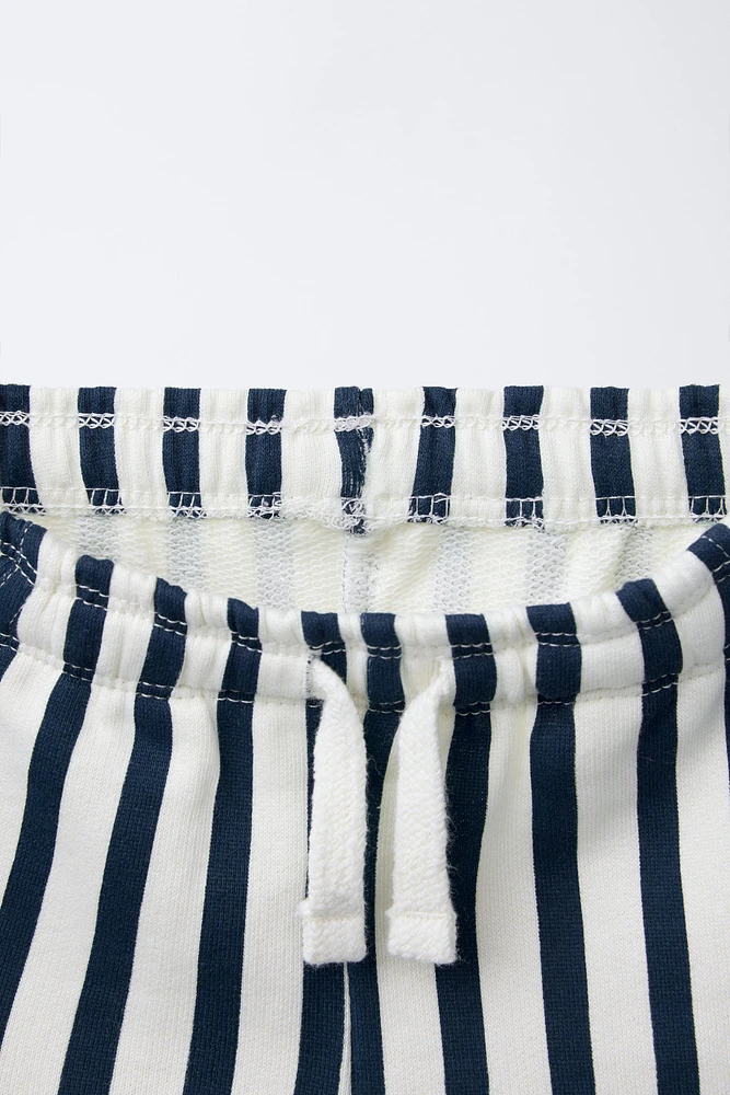 STRIPED PLUSH SHORTS