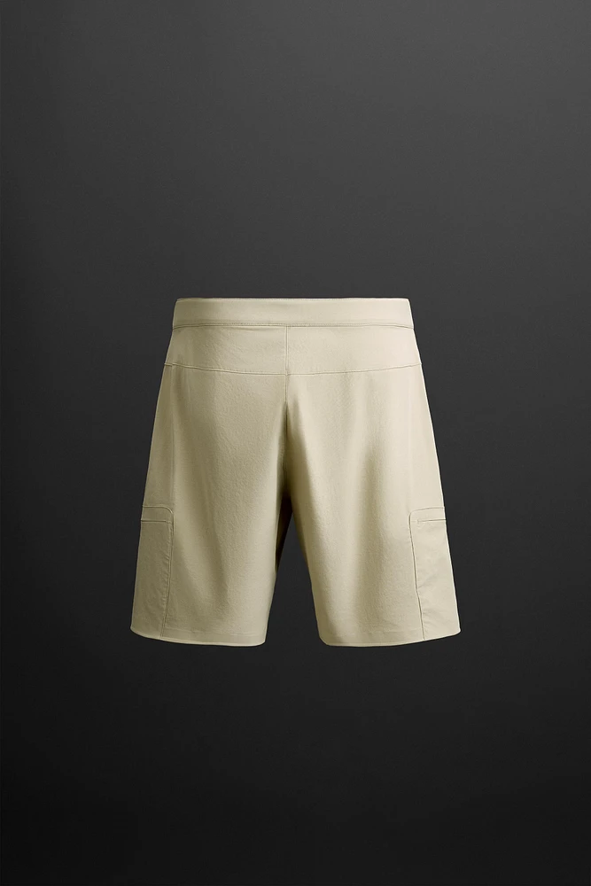 TECHNICAL CARGO SHORTS