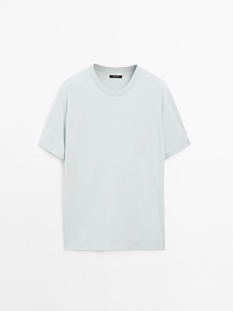 100% cotton medium weight T-shirt