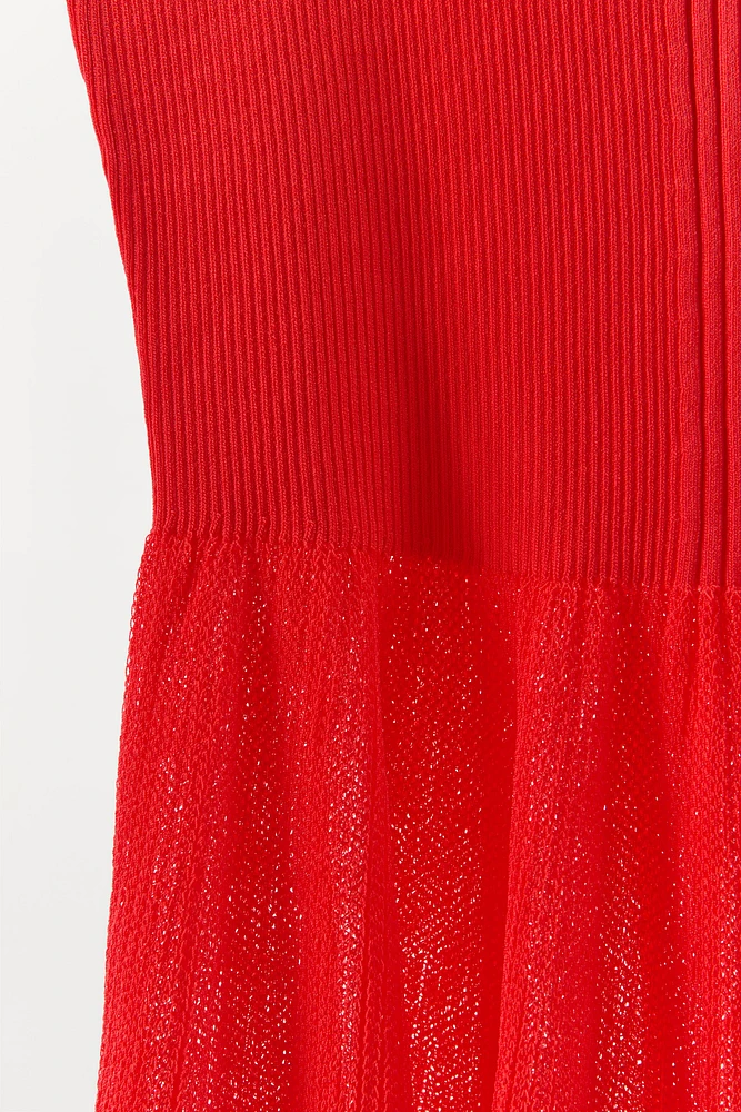 MATCHING RIB KNIT RUFFLE TOP
