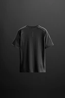 TEXTURED TRAINING T-SHIRT