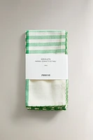 LOT DE SERVIETTES DE TABLE EN COTON TEINTÉ À CARREAUX