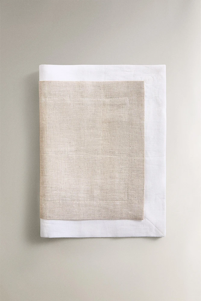 DOUBLE-LAYER PLACEMAT