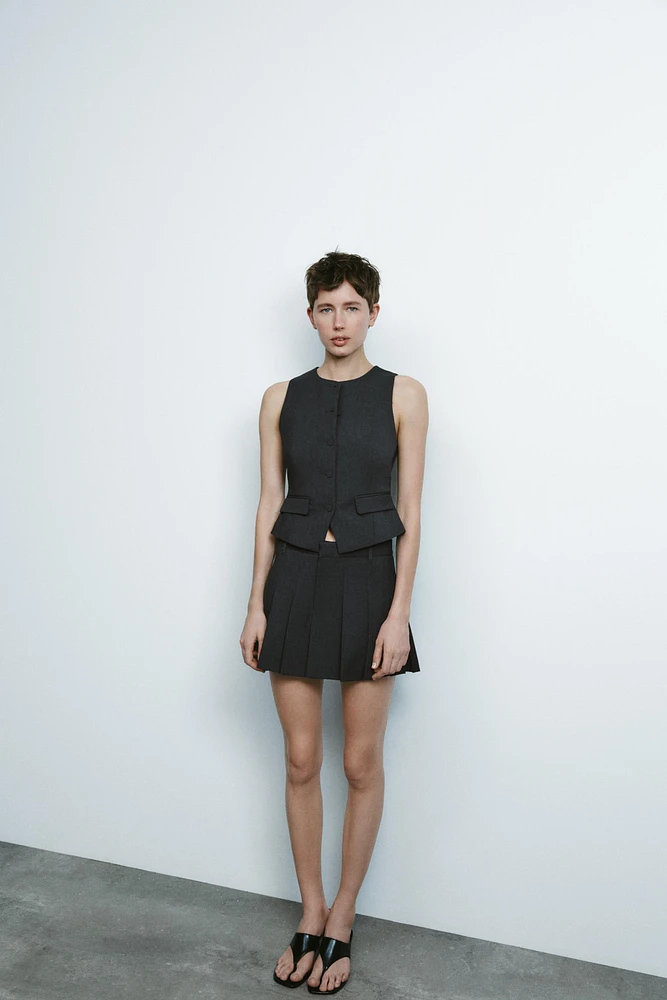 TAILORED VEST