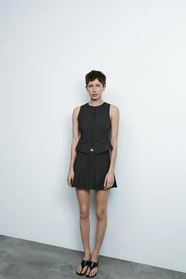 TAILORED VEST