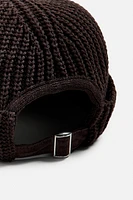 SHORT KNIT HAT