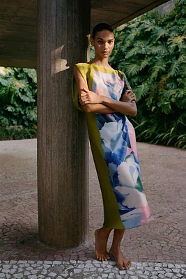 ASYMMETRIC PRINT MIDI DRESS