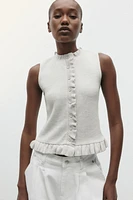 SOFT RUFFLED TOP