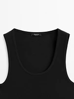 100% cotton T-shirt with wide straps