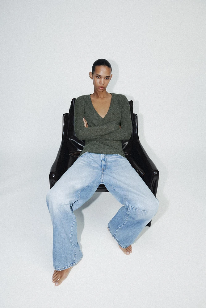 SOFT WRAP TOP