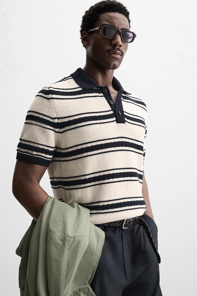 POLO EN MAILLE AVEC JACQUARD À RAYURES