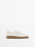 Crackled leather trainers