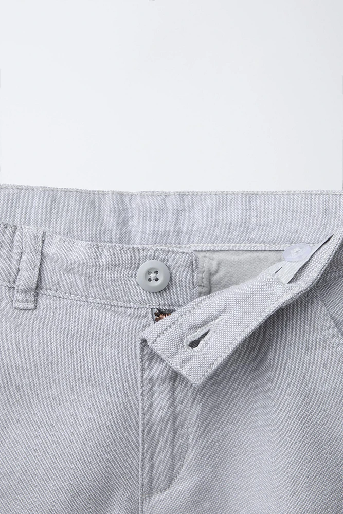 BERMUDA STYLE CHINO CONTENANT DU LIN