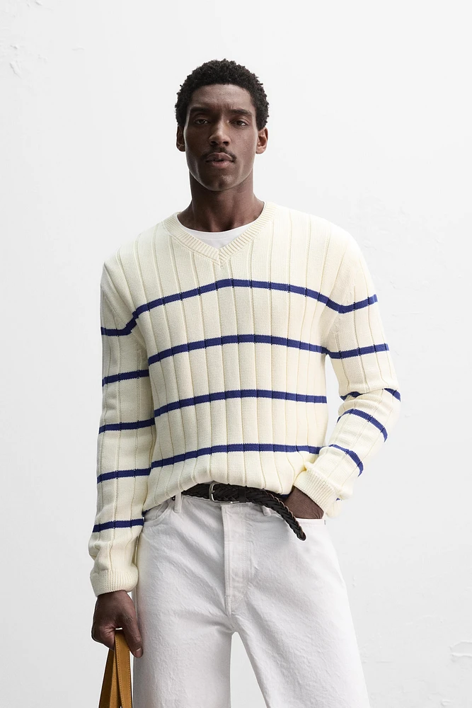 PULL EN JACQUARD À RAYURES ÉDITION LIMITÉE