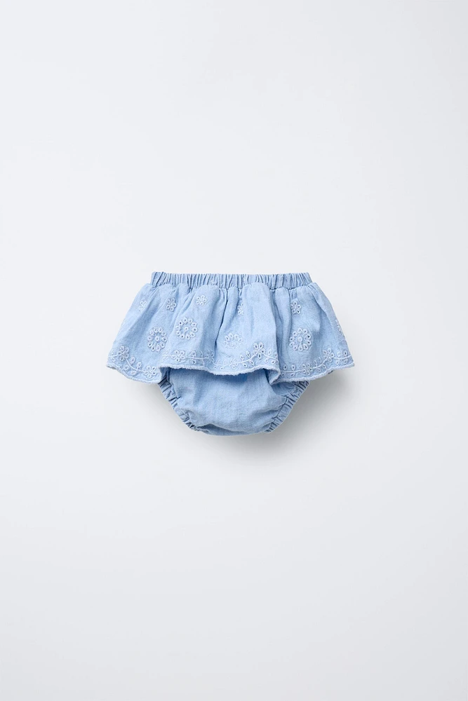 EMBROIDERED RUFFLE DENIM BOTTOMS