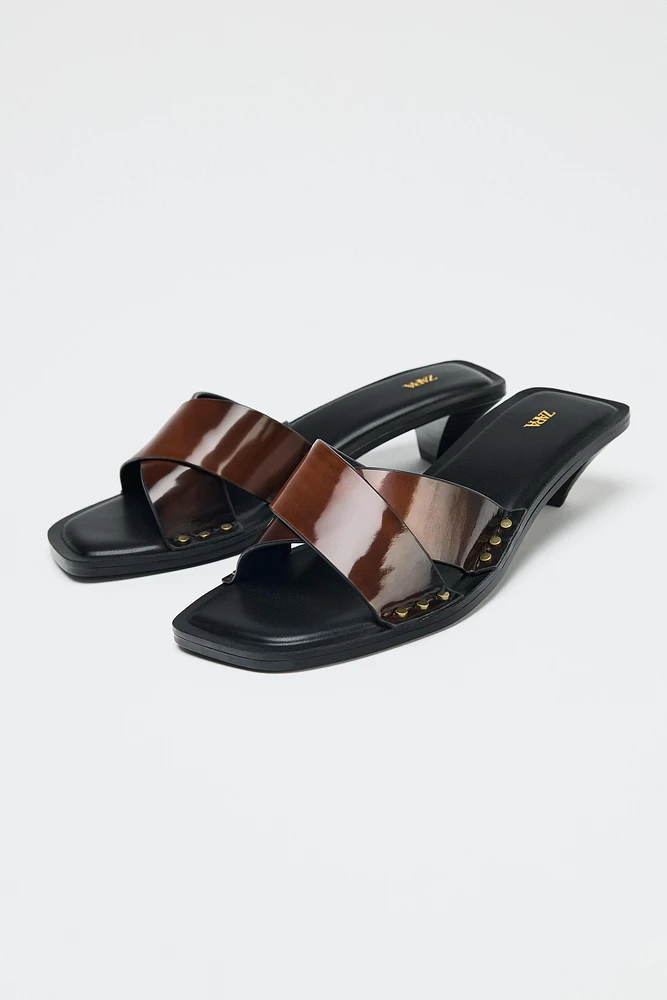 MULES KITTEN EN CUIR