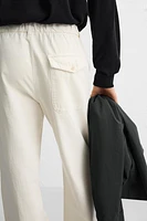 RELAXED FIT PLEATED PANTS