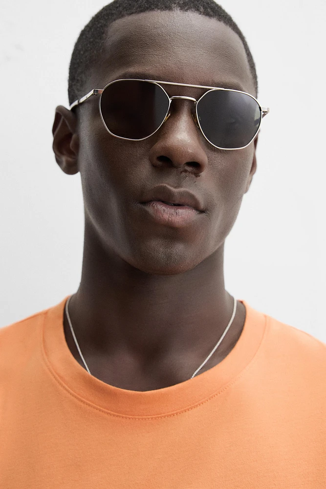 T-SHIRT REGULAR FIT SOFT