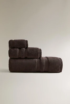EXTRA SOFT DOUBLE BORDER BATH TOWEL