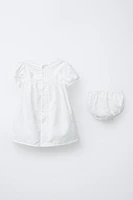 ROBE ET CULOTTE BRODÉES SUISSES