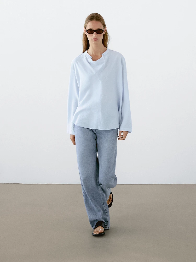 Blouse manches longues détail col