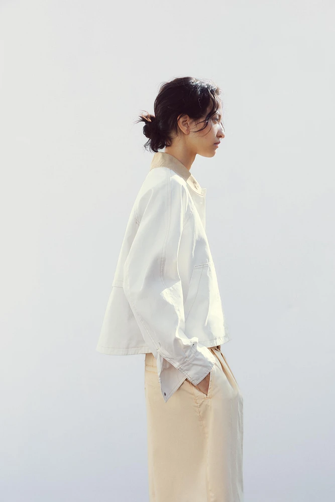 VESTE CIRÉE AVEC COL EN CONTRASTE